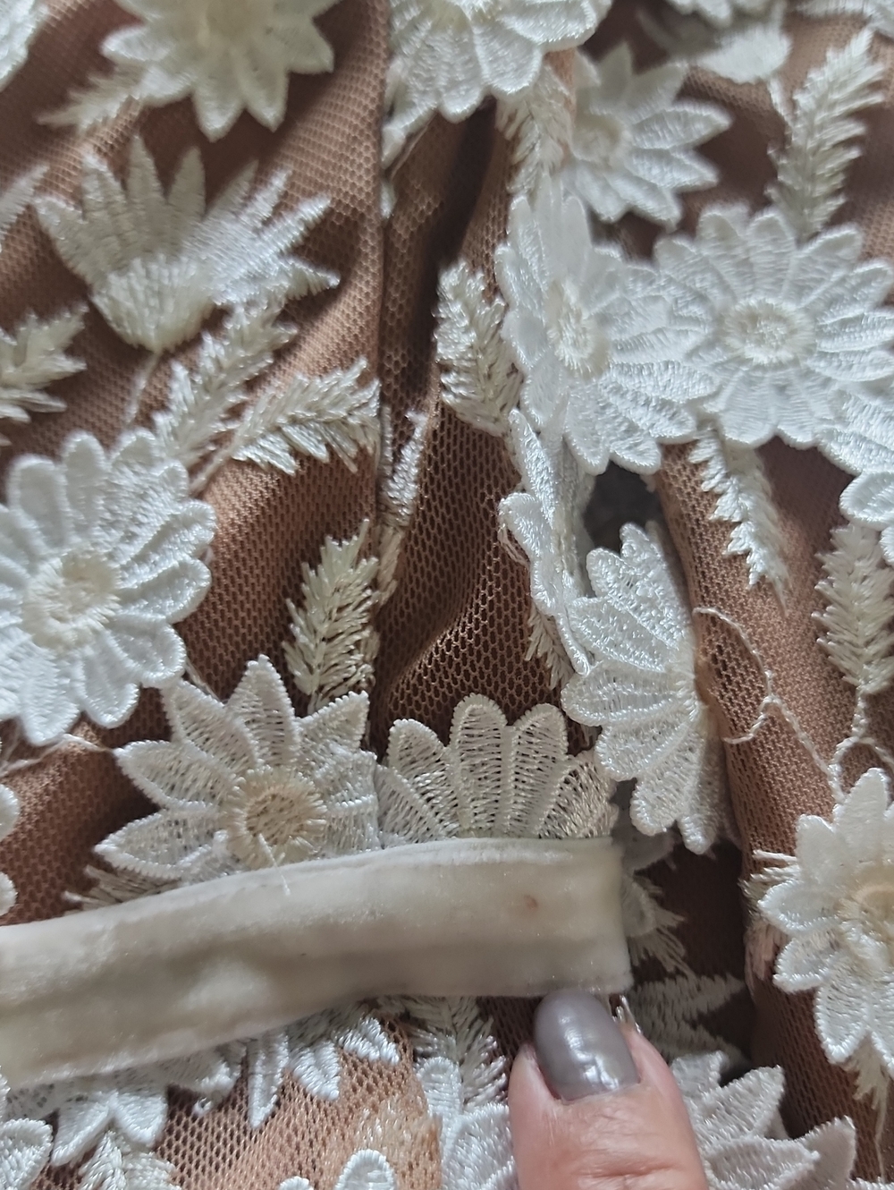 For Love & Lemons Beatrice Mini Dress Tan White 3D Floral Sleeveless Sz S - Picture 15 of 16